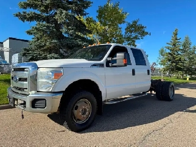 2013 Ford Super Duty F-350 DRW 132K - 4WD Crew Cab DUALLY - CAB