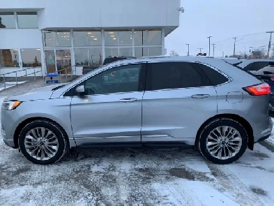2020 Ford Edge Titanium