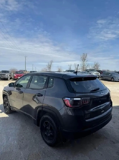 2022 Jeep Compass Sport