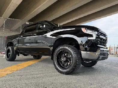 2024 Chevrolet Silverado 1500 LTZ 5.3L 4WD Z71 LEATHR SUNROOF NA