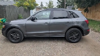 2017 Audi Q5 2.0 Technik S-line Fully loaded Luxury Quattro AWD
