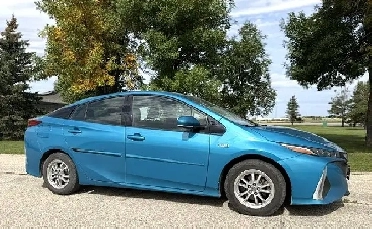 2020 Toyota Prius Prime CARPLAY - NO ACCIDENTS - WARRANTY INCL