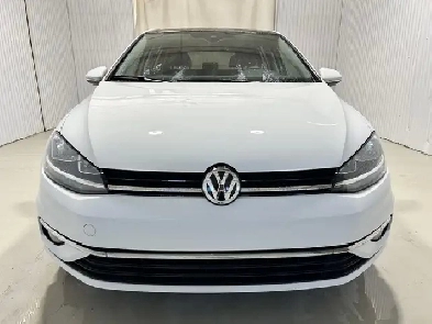 Volkswagen Golf Highline 5 portes avec boîte manuelle 2021 à ven