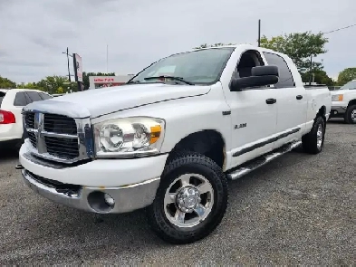 2008 Dodge Ram 1500 HEAVY DUTY MEGACAB 4X4 PETIT BUGET