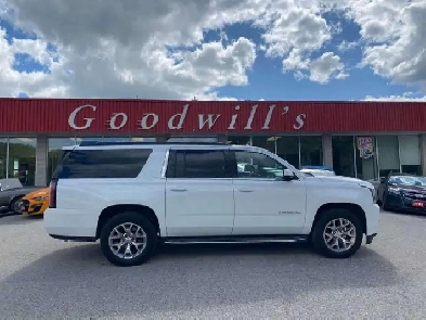 2017 GMC Yukon SLT, 8 PASS, HEATED / COOLED LEATHER, REMOTE STAR