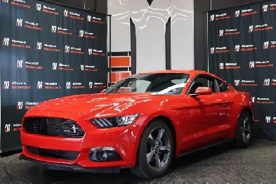 2017 Ford Mustang V6 - LOW KM|6SPD|CAMERA|18'ALLOY WHEELS