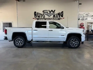 2016 GMC Sierra 1500 SLT-All Terrain / 4x4 / Crew Cab / Local