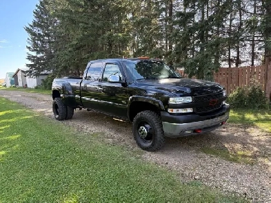 2001 Chevrolet 3500 LT Crew Cab Dually 8.1 V8 Gas
