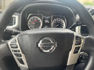 2017 Nissan Titan XD TITAN XD SV 4X4