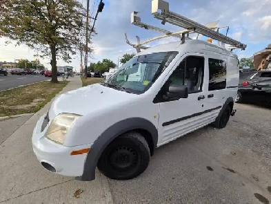 2011 Ford Transit Connect 114.6' XLT w/rear & side door glass