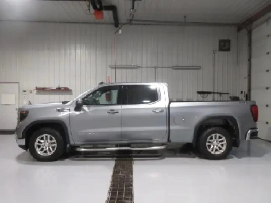 2023 GMC Sierra 1500 Crew Cab 6'6 Box 5.3L V8 4X4