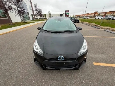 2017 Toyota Prius C Technology