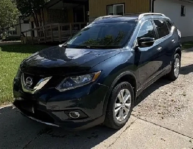 2016 Nissan Rogue SV AWD (Safetied)