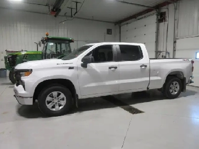 2023 Chevrolet Silverado 1500 Crew Cab 6'6 Box 5.3L V8 4X4