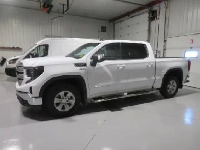 2024 GMC Sierra 1500 Crew Cab 5.3L V8 4X4