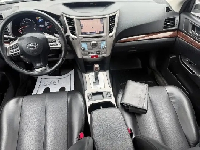 2014 Subaru Legacy 2.5i w/Limited &amp.amp. EyeSight Pkg 4dr Sdn
