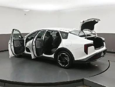 2025 Kia K4 EX HEATED SEATS | HEATED STEERING | APPLE CARPLAY |