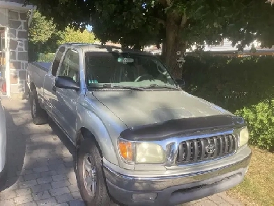 TOYOTA TACOMA XTRACAB 2004