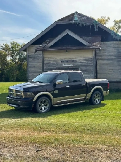 2011 Ram 1500 Laramie LongHorn Crew Can