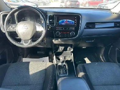 2019 Mitsubishi Outlander ES | Back Cam, Bluetooth