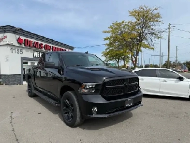 2022 Ram 1500 Classic Express 4x4 Crew Cab 5'7' Box