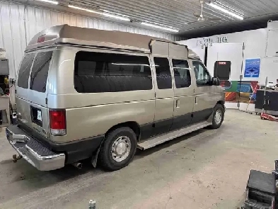 Wheel chair van