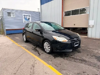2013 Ford Focus Manual!!