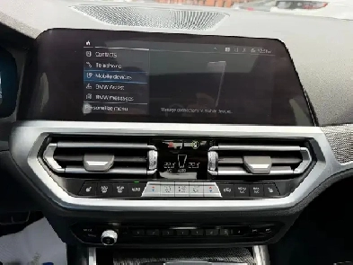 2022 BMW 3-Series 330e xDrive Plug-In Hybrid, M-sport package