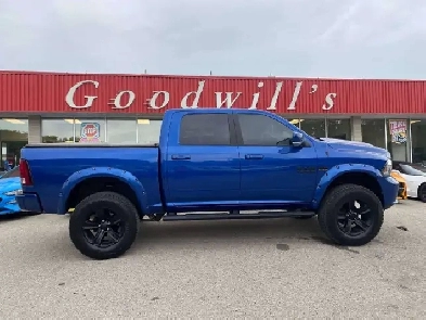 2018 Ram 1500 SPORT, 5.7L HEMI, CLEAN CARFAX, REMOTE START!