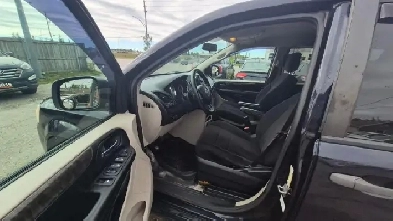 2011 Dodge Grand Caravan SE, 7 PASSENGER, ONLY 137KMS, RUNS WELL