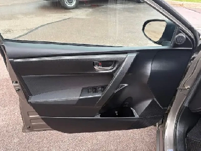 2018 Toyota Corolla LE LE CVT