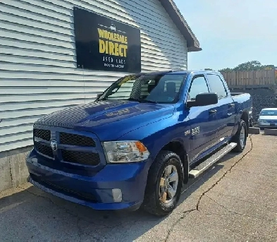 2018 Ram 1500 4x4 with Hitch, Tow/Haul, and Trailer Brakes