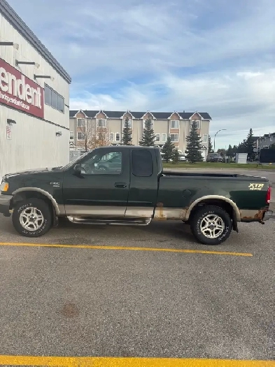 2002 Ford F-150 XLT 4X4
