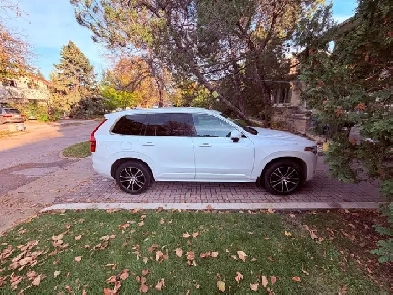 2020 Volvo XC90 T6 Inscription AWD | No Accidents,Dealer Service