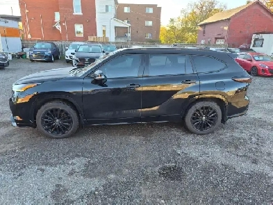 2022 Toyota Highlander XSE AWD