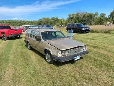1987 Volvo 740 GLE