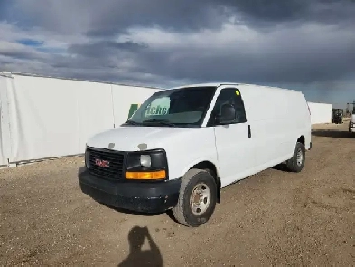 2011 GMC Savana