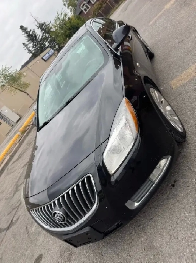 2011 Buick Regal Sport 2.0 Turbo ( LOW KM )