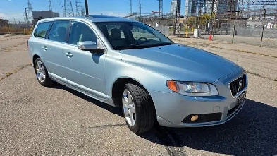 2008 Volvo V70 3.2L- GREAT SHAPE-CERTIFIED