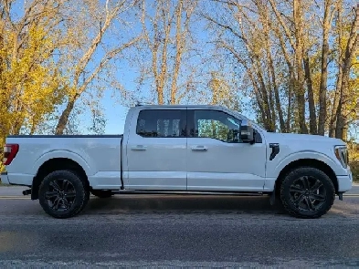 2022 FORD F-150 SUPERCREW 6.5' LARIAT