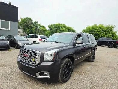 2015 GMC Yukon XL Denali 4WD 7 Passenger Clean Carfax Full Servi