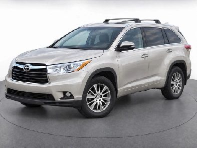 2015 Toyota Highlander XLE AWD / XLE TRIM