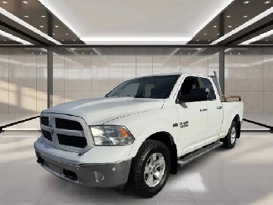 2014 Ram 1500 4WD Quad Cab 140.5' Outdoorsman