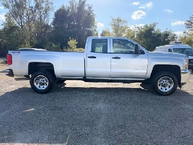 2019 Chevrolet Silverado 2500HD 4x4 8ft Long Box Crew Cab