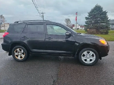 2010 Toyota Rav four 4WD 6 cylinder automatic keyless entry