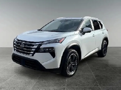 2025 Nissan Rogue SV Moonroof