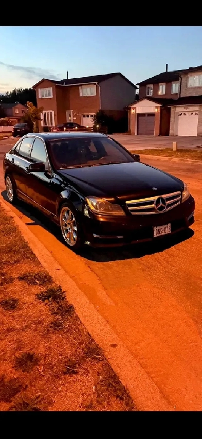 2013 Mercedes C350 4Matic