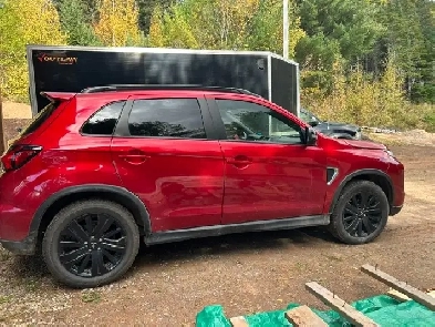 2023 Mitsubishi RVR AWC Limited