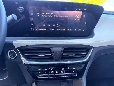 2025 Buick Encore Avenir | AWD | Leather | Panoroof | WOW KMS |