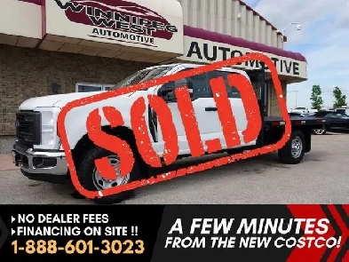 2024 Ford F-350 4WD Crew Cab Flat Deck